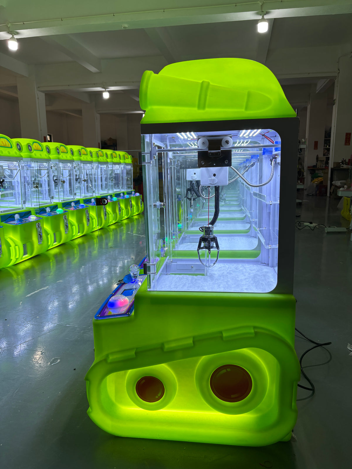 Deluxe Colorful Boutique Doll Grabbing Machine Small Household Mini Clip Doll Machine Children's Commercial Clip Candy